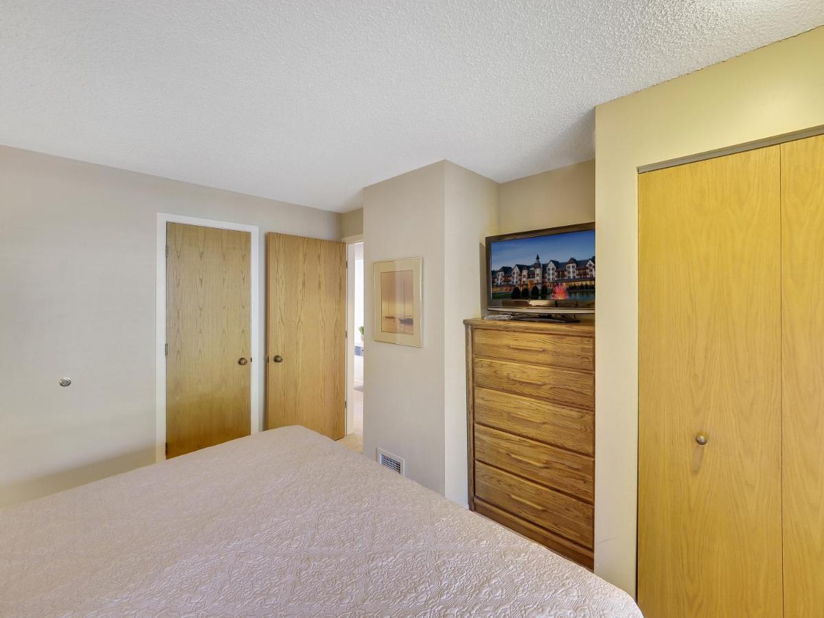 228 Edgewater Inn Charlevoix Εξωτερικό φωτογραφία