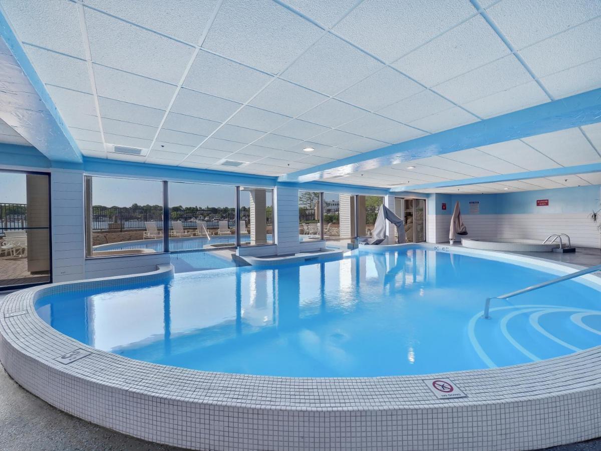228 Edgewater Inn Charlevoix Εξωτερικό φωτογραφία