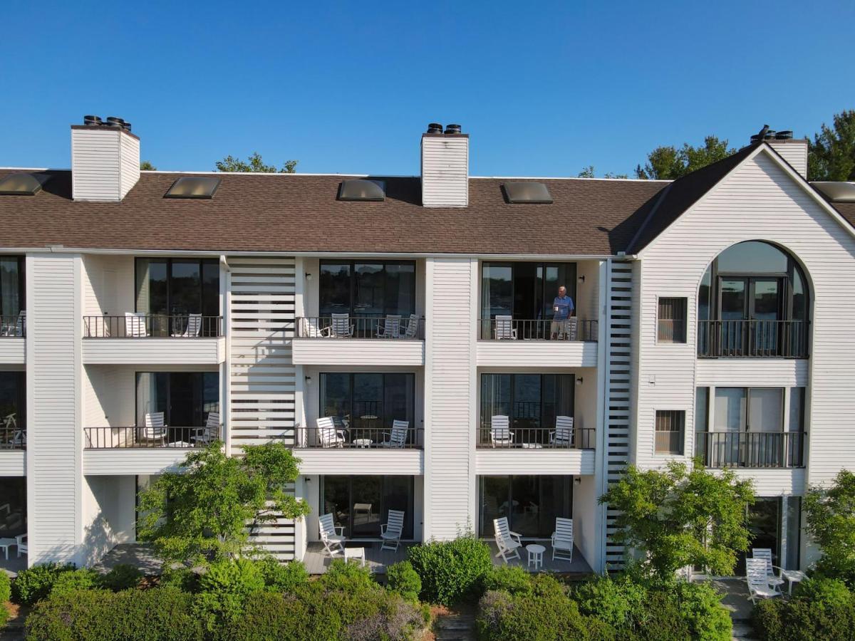 228 Edgewater Inn Charlevoix Εξωτερικό φωτογραφία